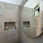 Отель Andi