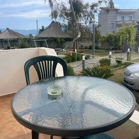 Andi Hotel