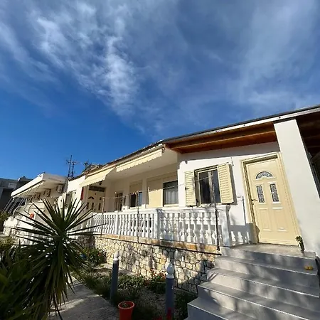 Andi Hotel