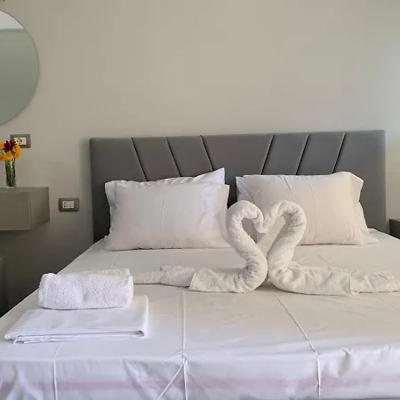 Andi Hotel Zvernec