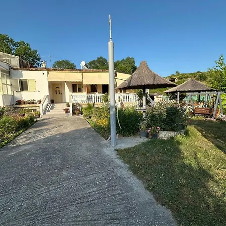 Hotel Andi Zvernec