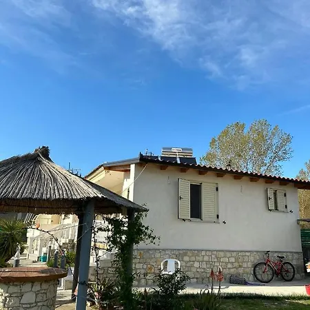 Hotel Andi Zverneci